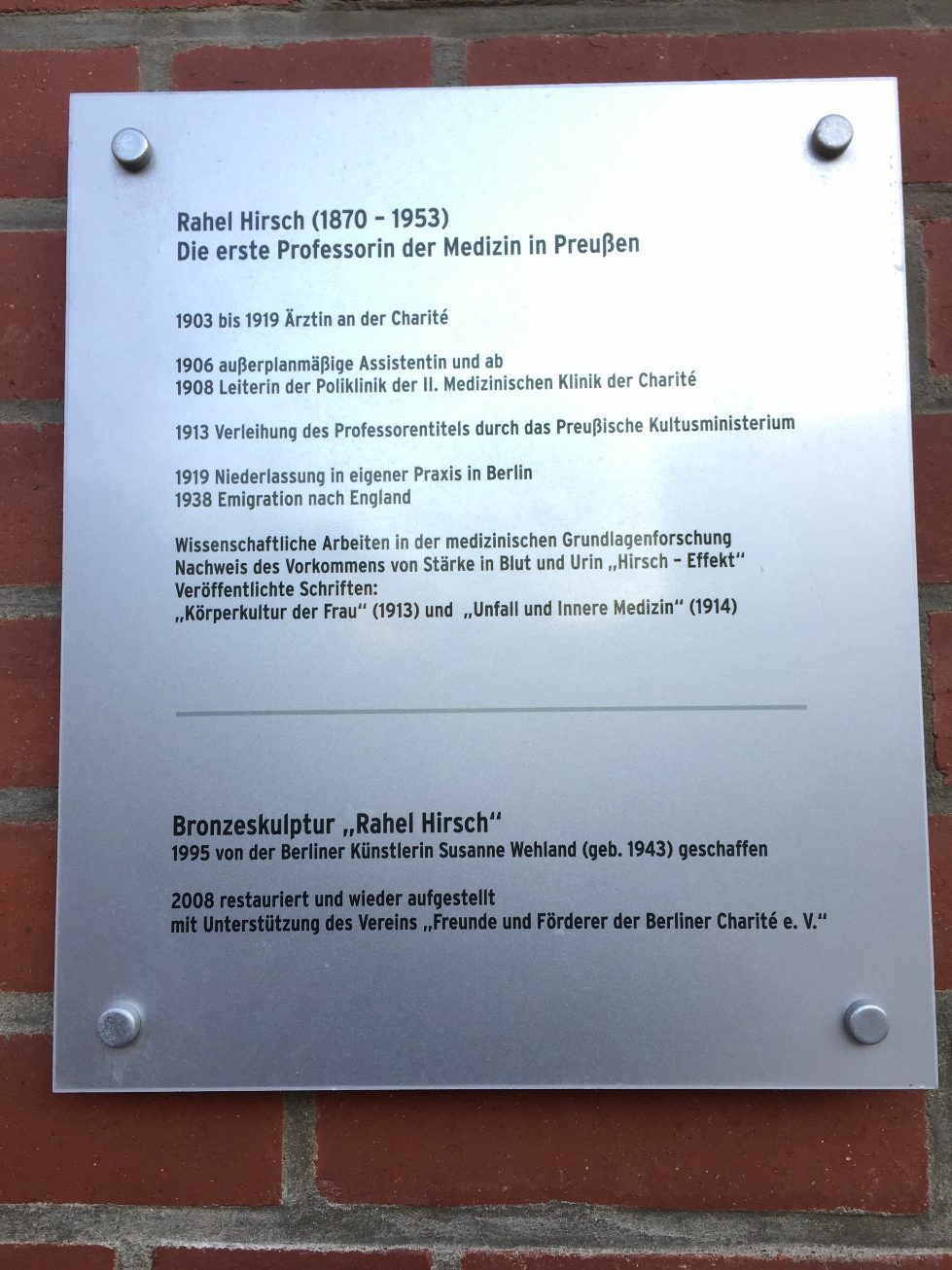 Rahel Hirsch bust, Berlin - 03.jpg